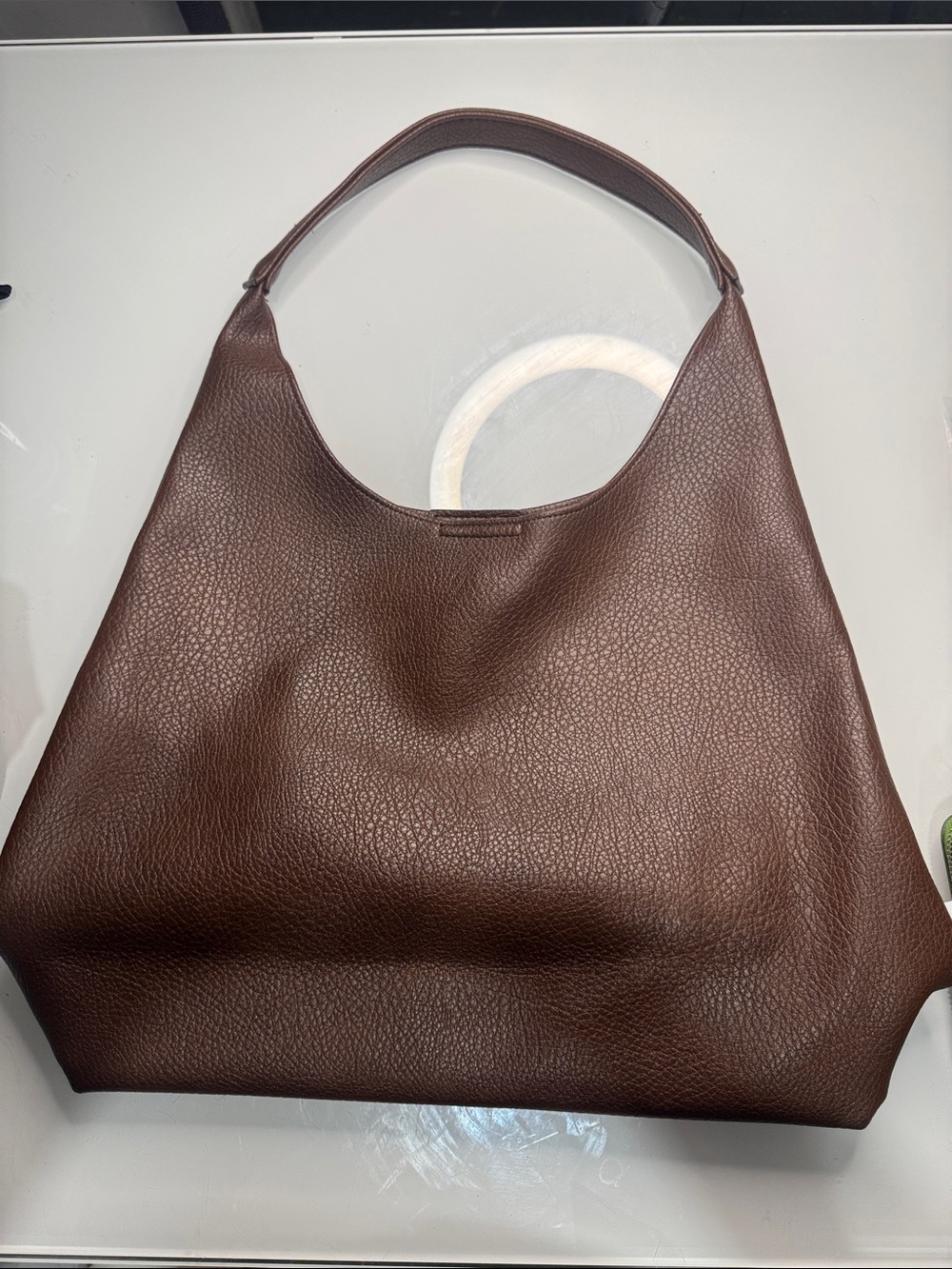 Everyday Pebbled Leather Shoulder Bag - Brown